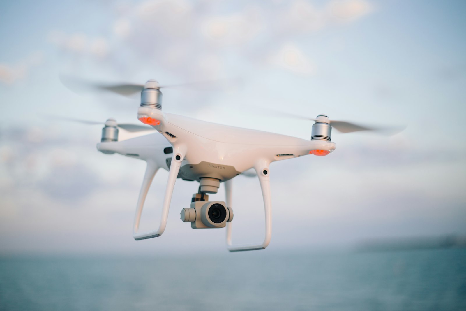 DJI O4 HD Video Transmission and RC 2 Remote Pilot Telemetry