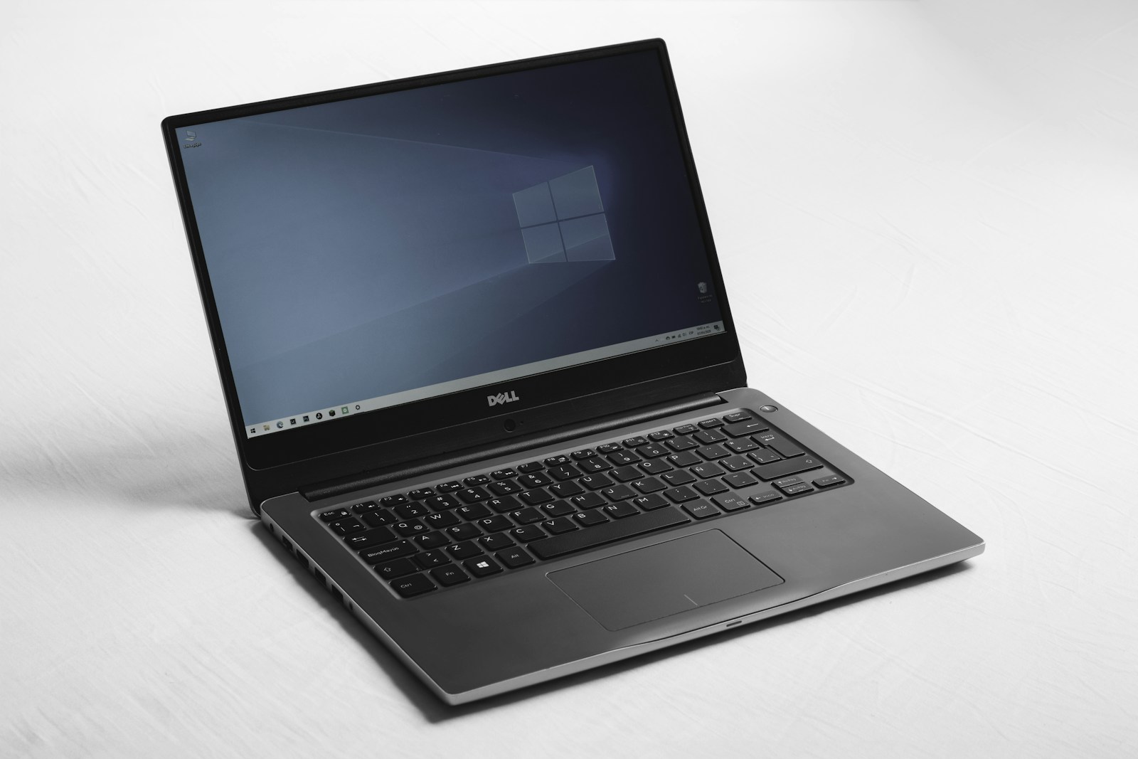 Flagship Laptop Internal Vapor Chamber Cooling and GPU Compute